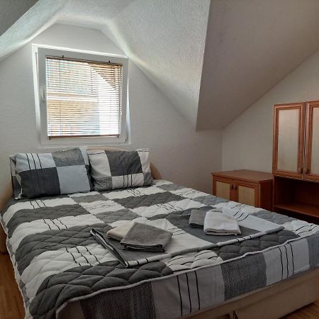 Apartment Em 2 투즐라 외부 사진