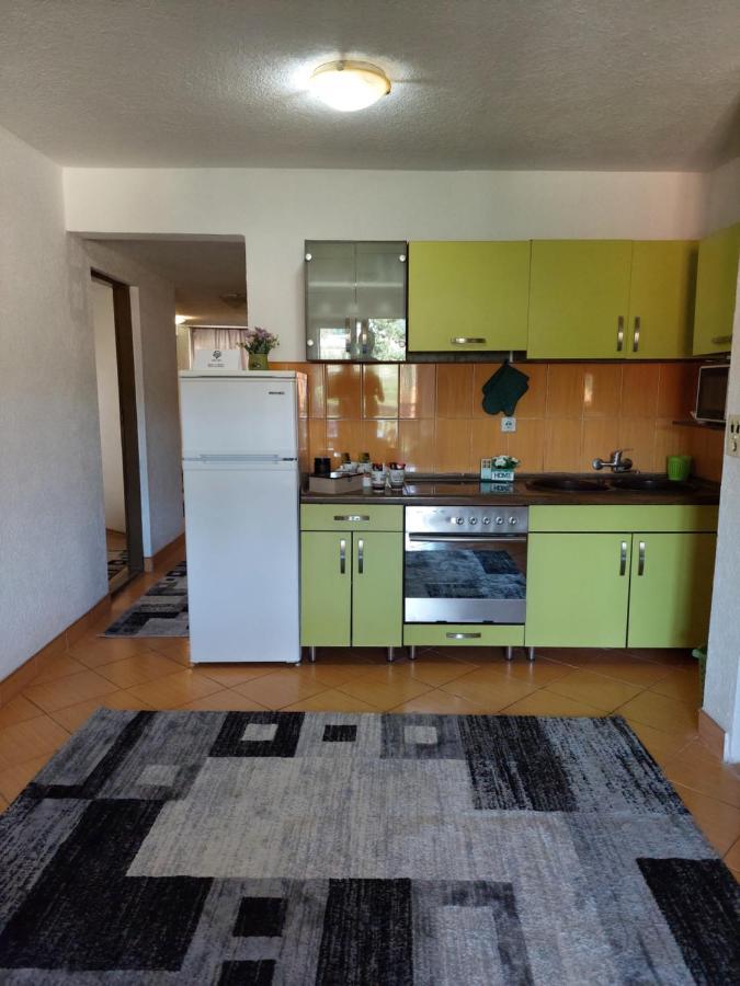Apartment Em 2 투즐라 외부 사진