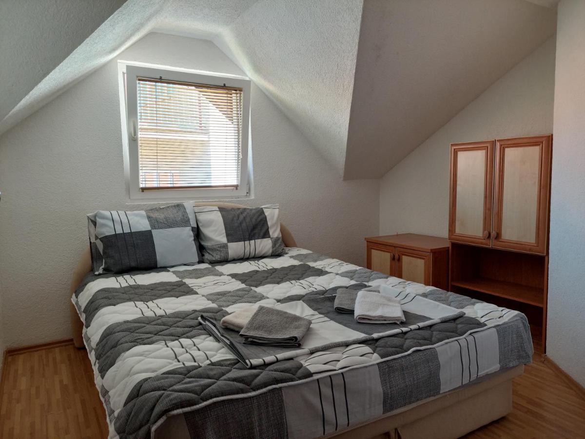 Apartment Em 2 투즐라 외부 사진